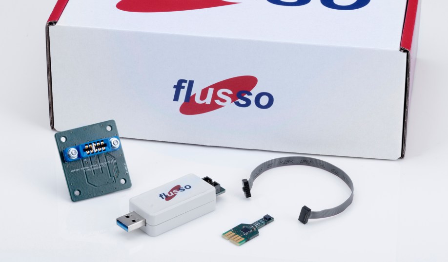 Evaluation kit for Flusso's FLS122 flow sensor.