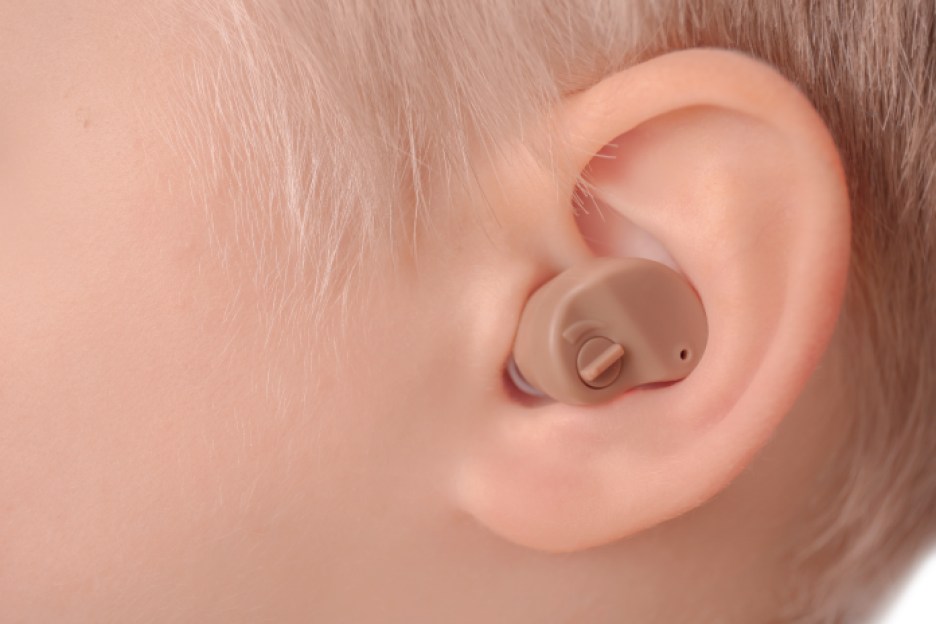 Closeup of a hearing aid.