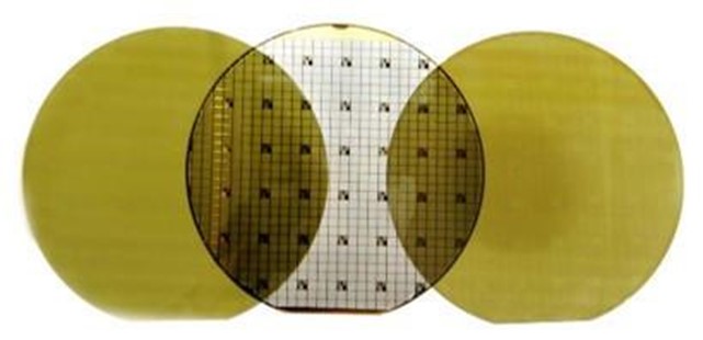 STMicroelectronics 6-inch wafer