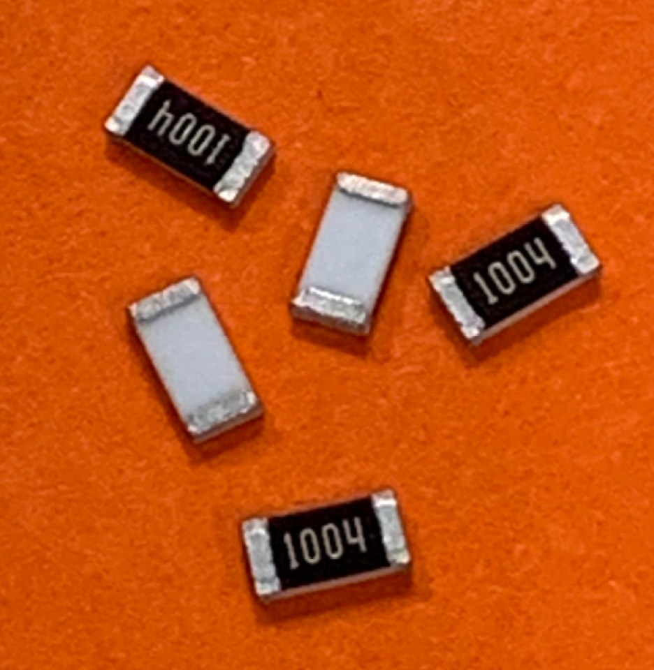 Stackpole’s RNCL series thin-film chip resistors.