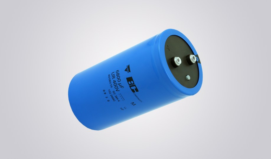 Vishay's 202 PML-ST series of aluminum capacitors.