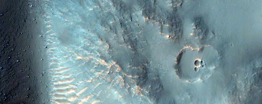 Crater in Hesperia Planum