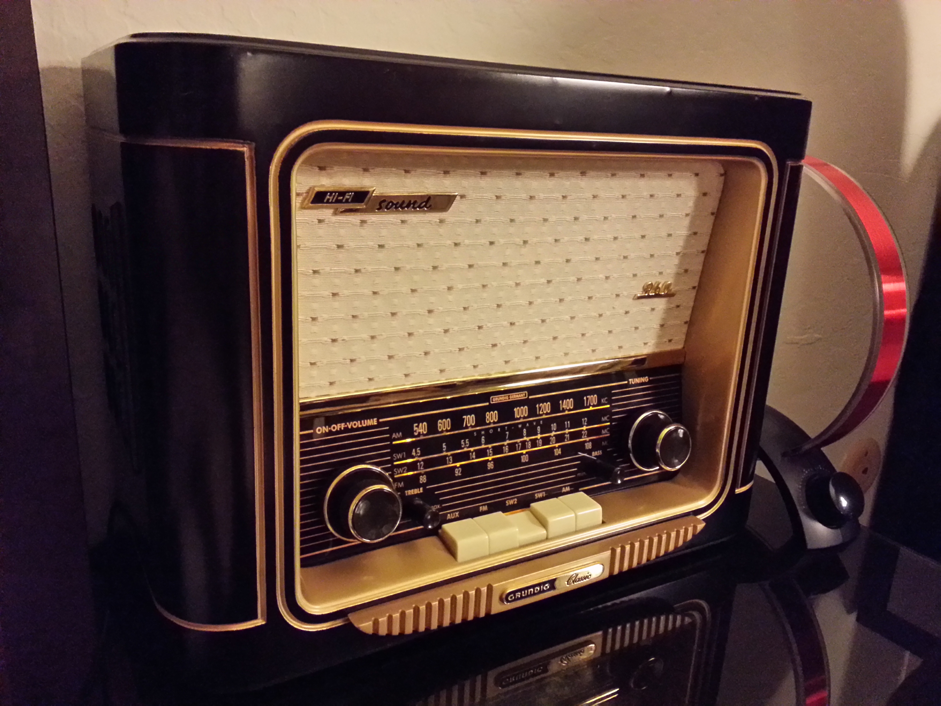 Grundig analog radio