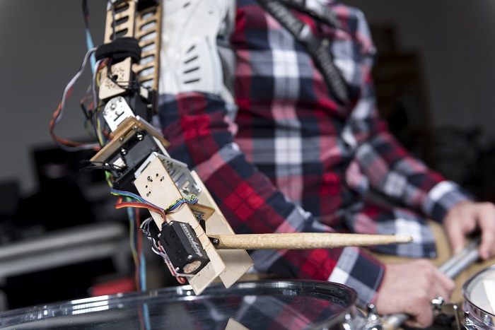 Robotic arm drummer
