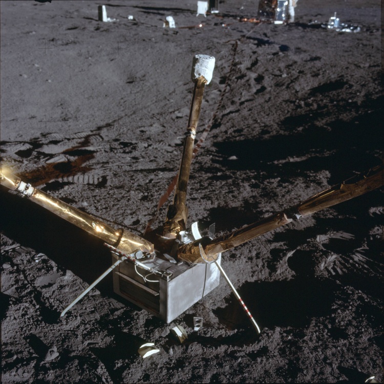 Lunar and Planetary Institute 4