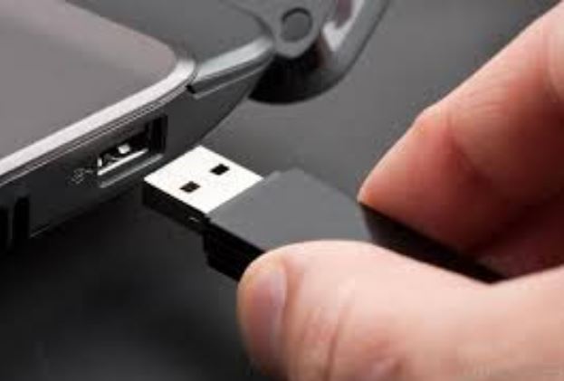 USB_Cord_Port