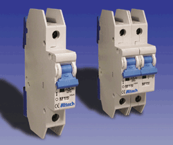 Dc circuit breakers are rated to 250 V