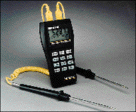 Dual-input thermometer can store 25 readings