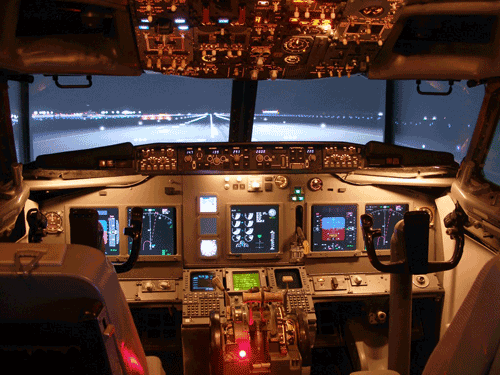 Hobbyist uses nose of Boeing 737 to build flight simulator in garage