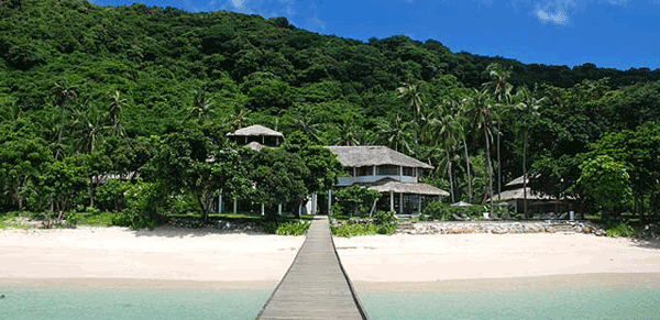 Call all hackers: Programmers sought for remote getaway to write code