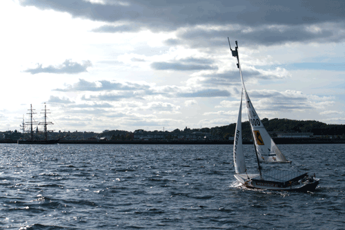 Robotic sailing boat to attempt world record this summer