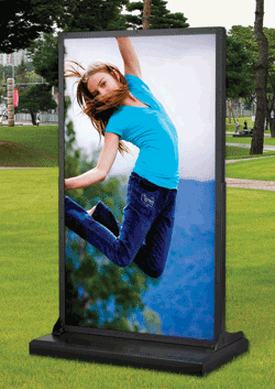 MEMS displays aim small while LCDs get big &#038; bright