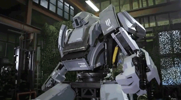 Image of the Day: Manned Japanese Fighting Robot