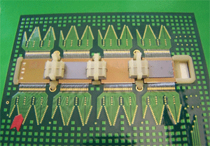 Multi-Tbit switch fabrics enabled by proximity communication
