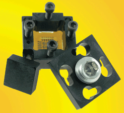 4-x-4-mm QFN socket operates to 40 GHz