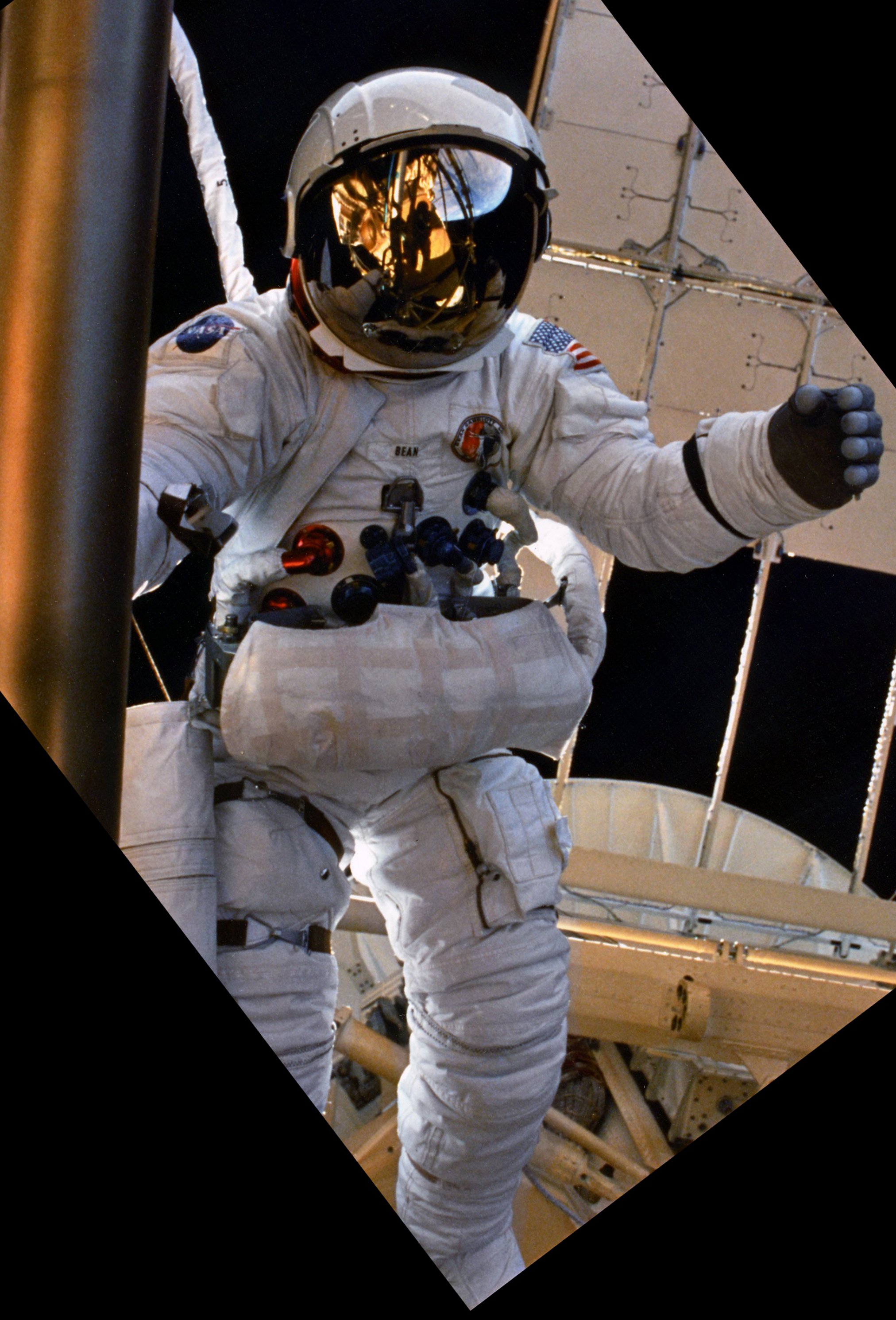 Spacesuit History 13