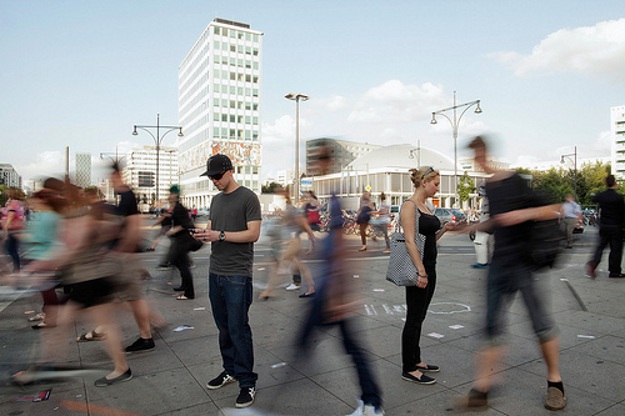 Using phone in a crowd