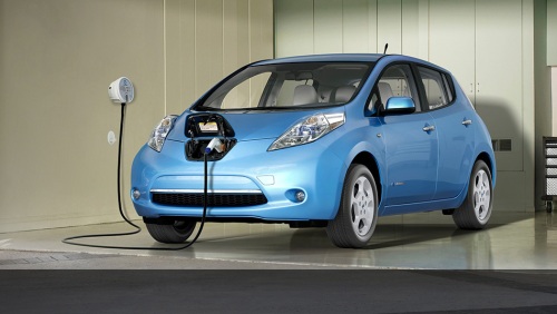 A charging Nissan LEAF