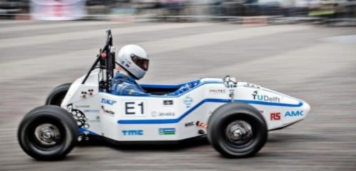 Fastest acceleration electric vehicle 