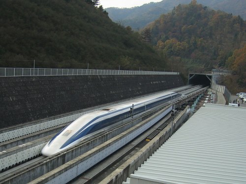 Japan's Magnetic Levitating Train 01