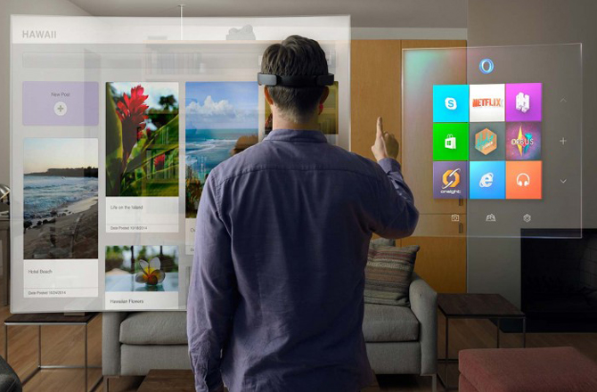 HoloLens