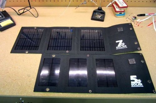 Foldable solar cell kit