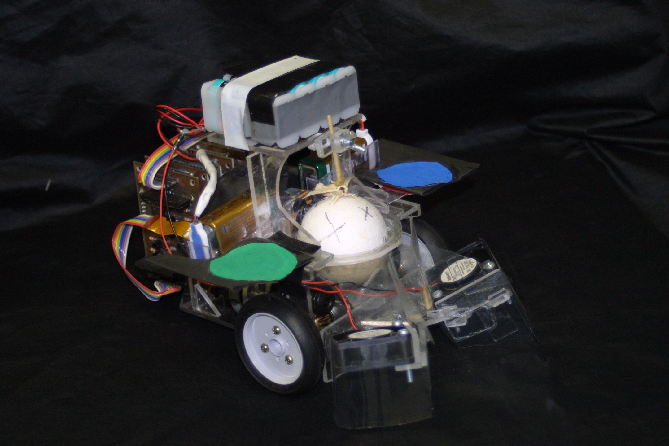 Silkmoth Drives Robot